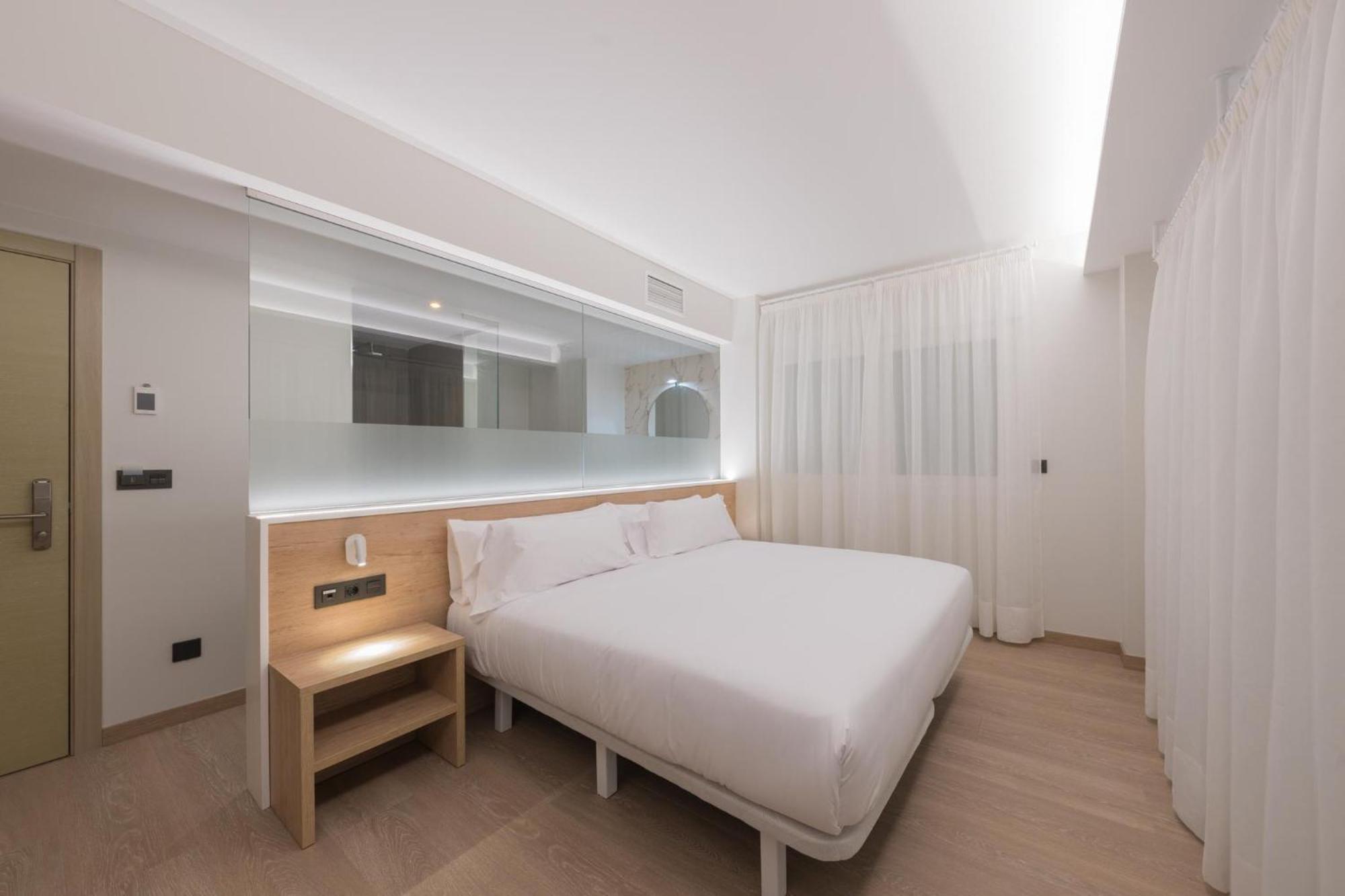 Hotel Spa Meiga Do Mar Caldebarcos Εξωτερικό φωτογραφία