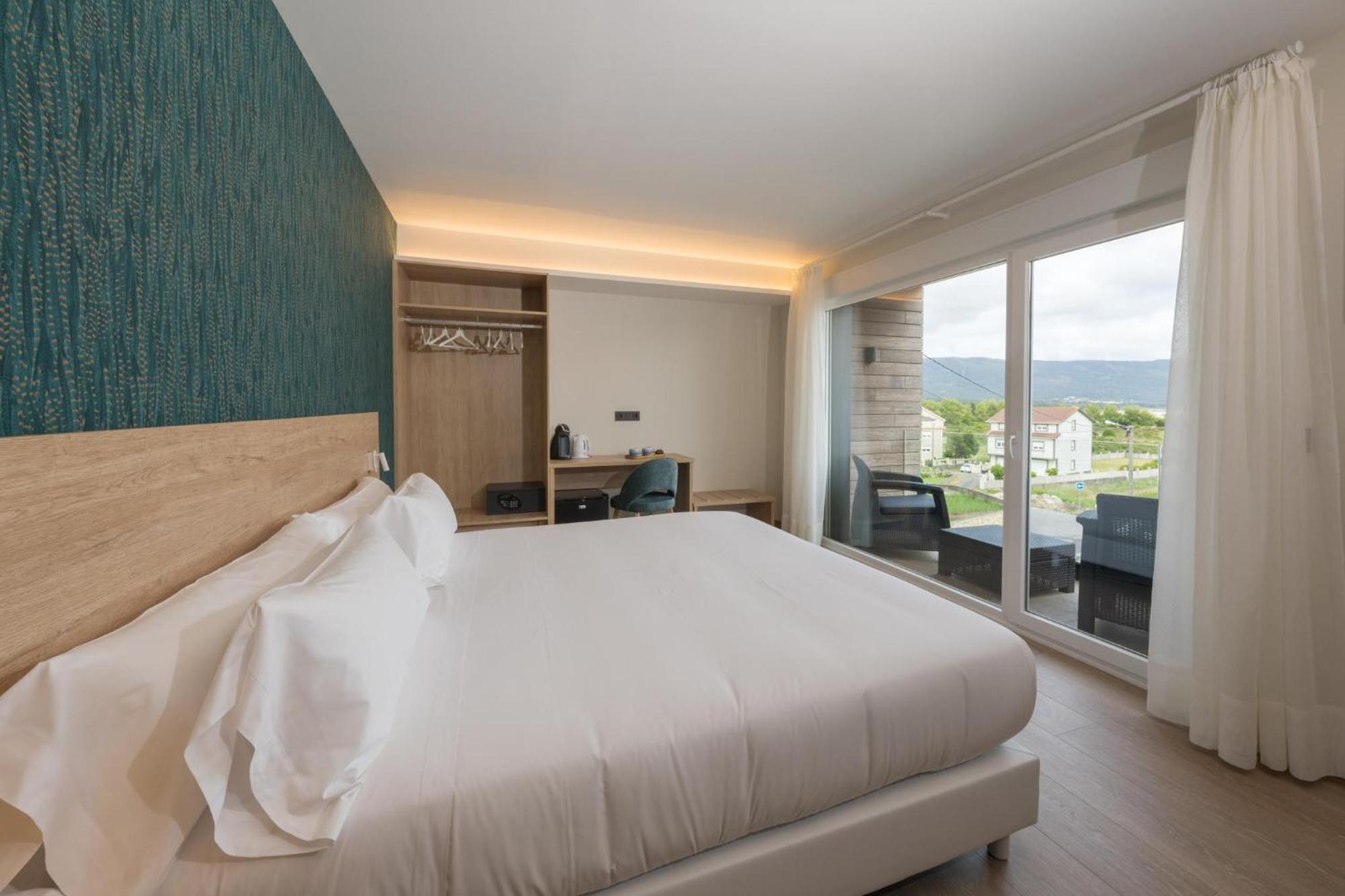 Hotel Spa Meiga Do Mar Caldebarcos Εξωτερικό φωτογραφία